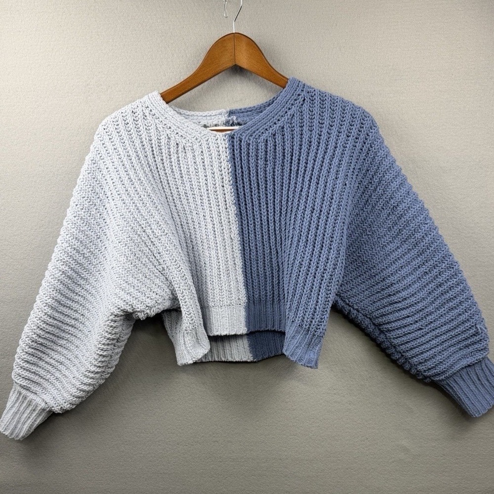 Altar'd State Two Tone Split Blue Chenille Ribbed Cropped Sweater XXS Womens